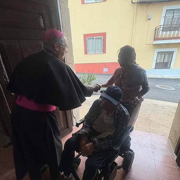 Fernando Valera culmina en Alba cinco días de visita pastoral, escucha y esperanza