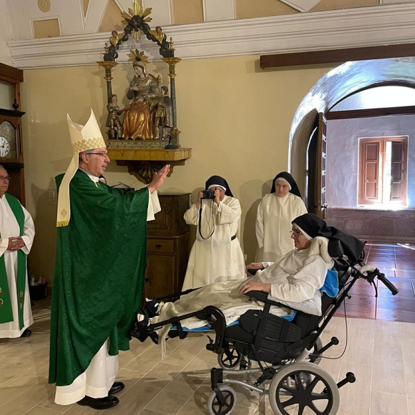 Inaugurada la restauración de la iglesia Santa María la Real de las Dueñas