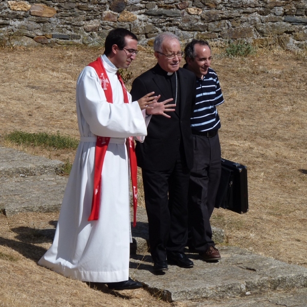 Visita pastoral a El Campillo y Almendra