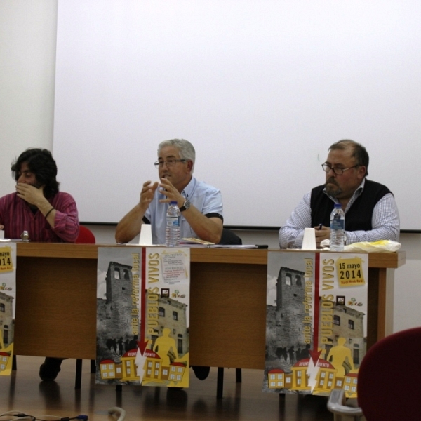 Conferencia de Jerónimo Cantuche