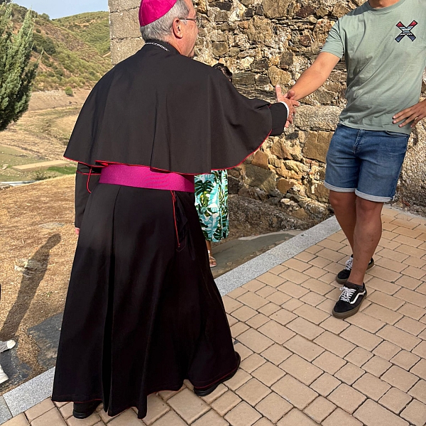 Fernando Valera culmina en Alba cinco días de visita pastoral, escucha y esperanza