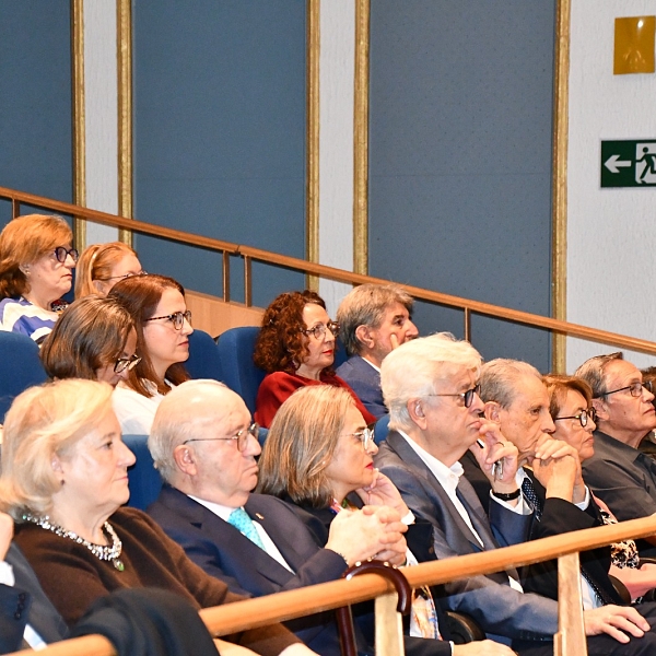 Los Premios San Atilano distinguen a quienes protegen a las personas y cuidan los templos