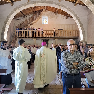 Sayago arropa al obispo en el inicio de la visita pastoral