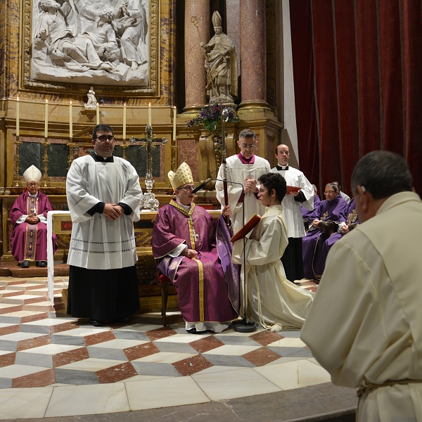 Zamora vive un día histórico con la ordenación de su primer diácono permanente