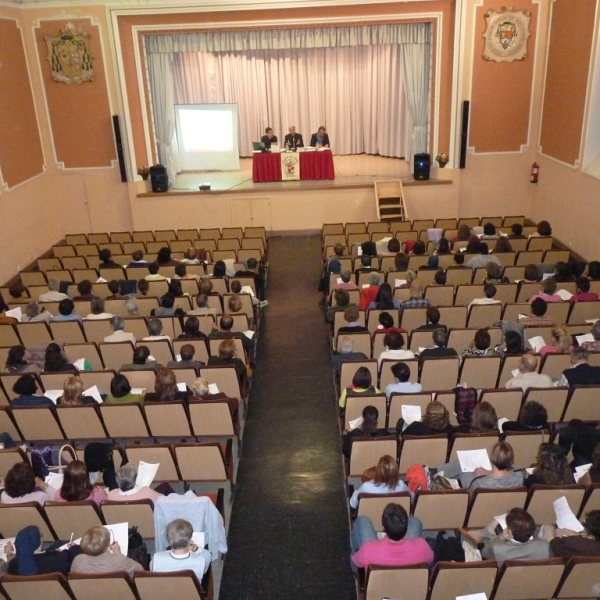 Presentación del nuevo Catecismo por Juan L. Martín