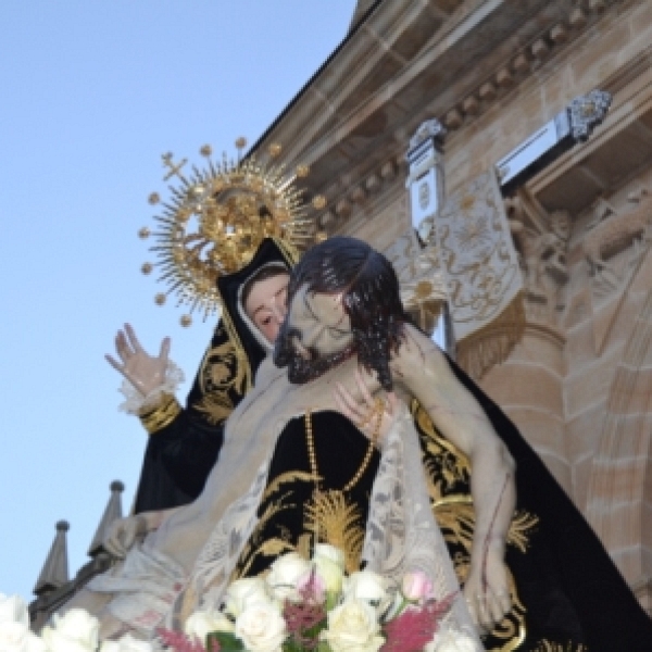 Procesión de Nuestra Madre coronada