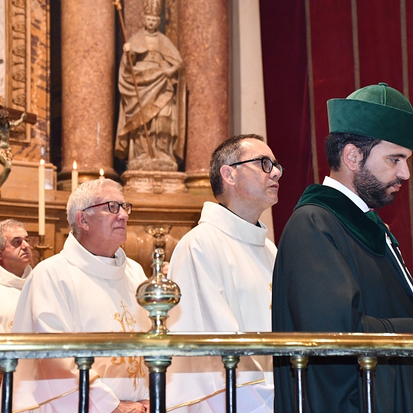 El Corpus transforma las calles de Zamora en un altar de fe