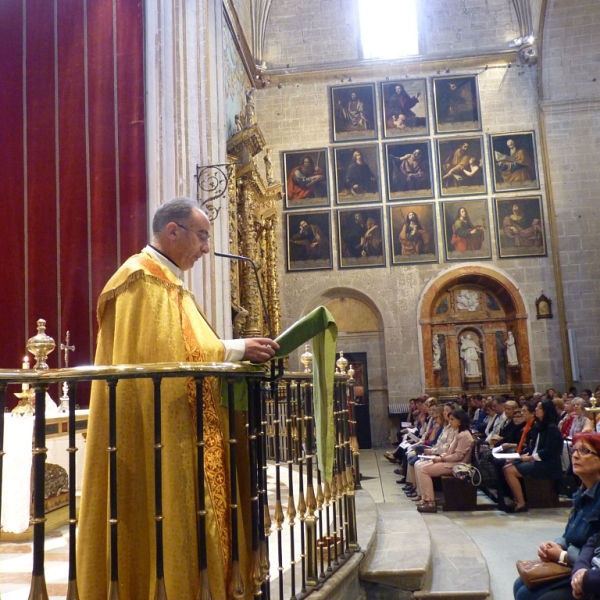 Entrega de la missio y jubileo de catequistas y profesores de Religión