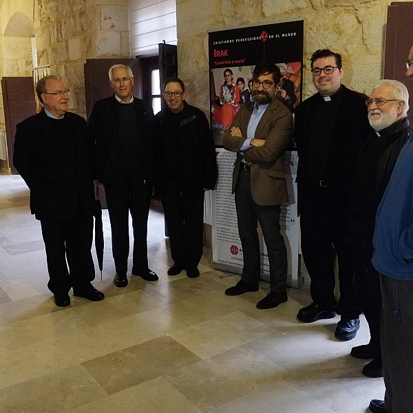 Exposición sobre los cristianos perseguidos