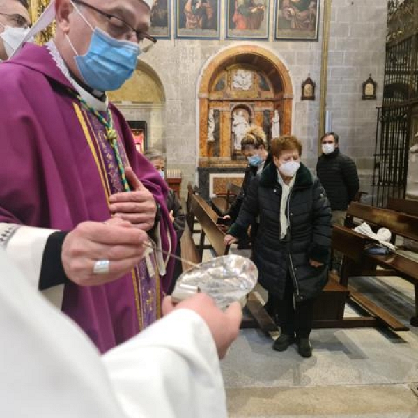 Miércoles de ceniza en la catedral