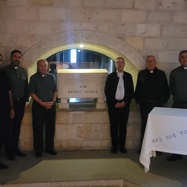 El equipo de gobierno programa el curso pastoral en el Monasterio de San Isidro de Dueñas