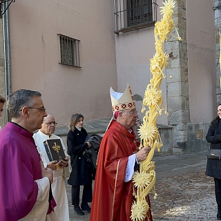 El obispo, Fernando Valera llama a Zamora a entrar en la Semana Santa con esperanza y caridad