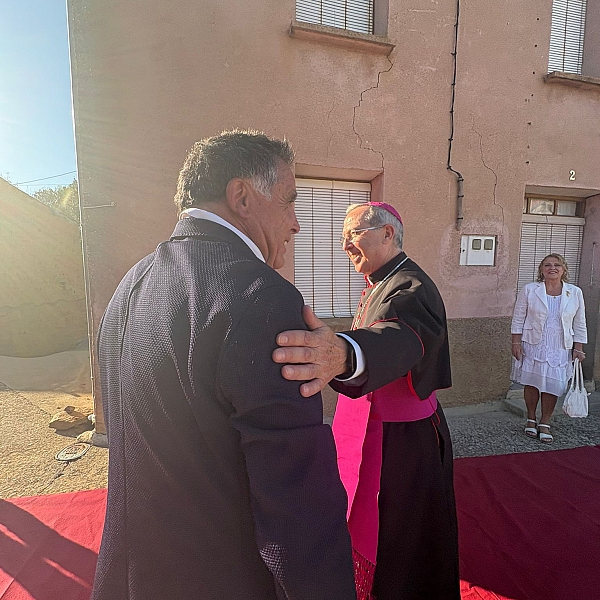 Fernando Valera culmina en Alba cinco días de visita pastoral, escucha y esperanza