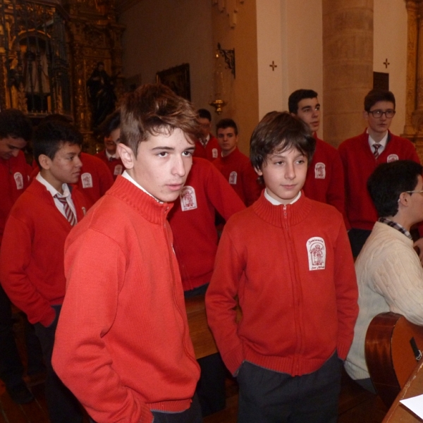 Alumnos del Seminario y Siervas de San José