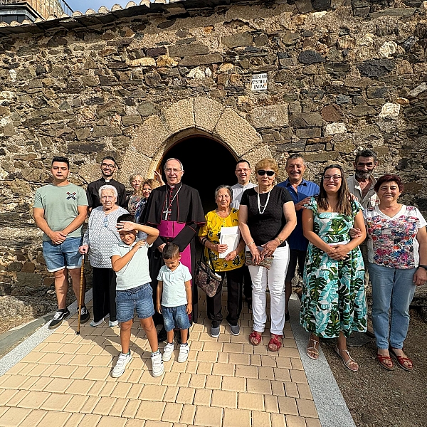 Fernando Valera culmina en Alba cinco días de visita pastoral, escucha y esperanza