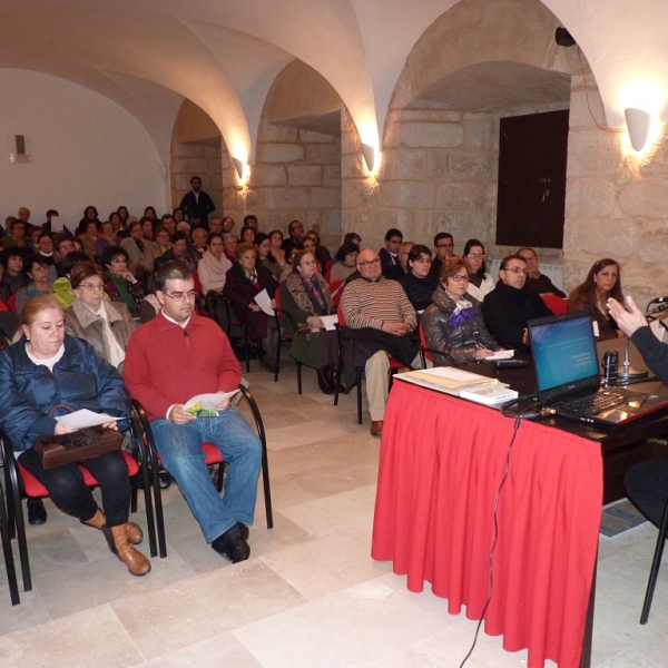 Lección de Teología de Luis Santamaría