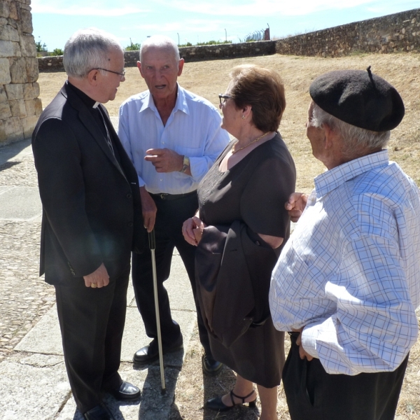 Visita pastoral a El Campillo y Almendra