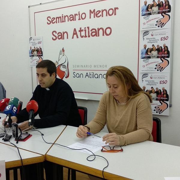 RP Presentación de la Campaña del Seminario