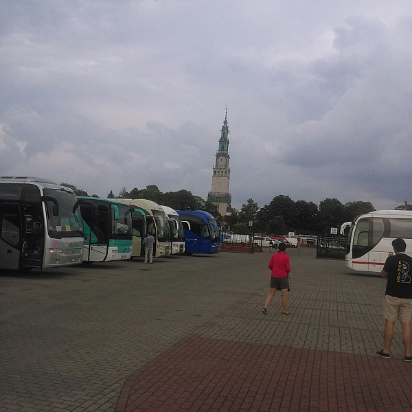 Grupo neocatecumenal en Jasna Gora