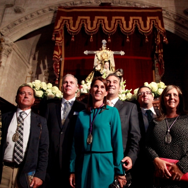 Procesión de Nuestra Madre coronada