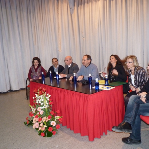 25 aniversario de Proyecto Hombre. Mesa redonda 