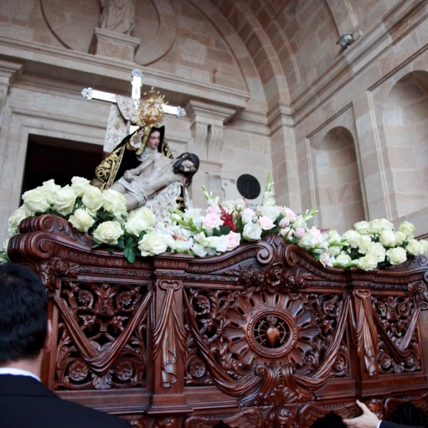 Procesión de Nuestra Madre coronada