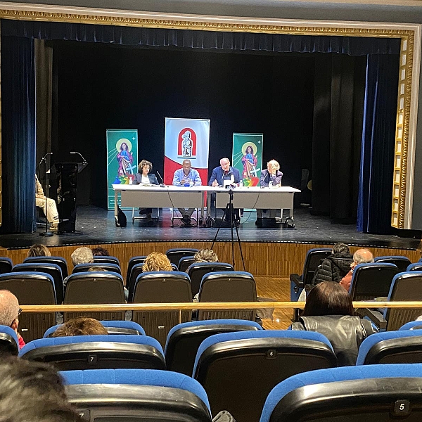 Apertura de las I Jornadas “De la poesía a la esperanza”