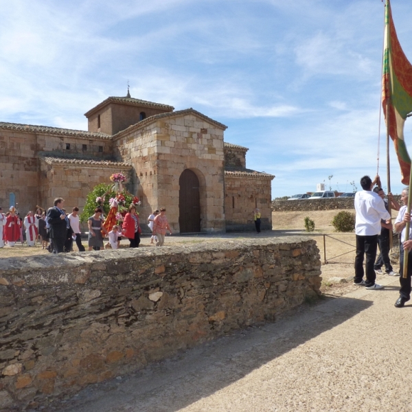 Visita pastoral a El Campillo y Almendra