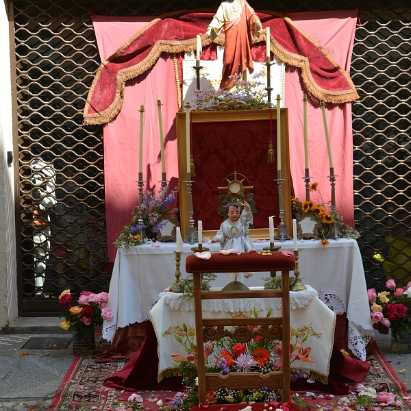 Un Corpus que dejó pequeña la Catedral