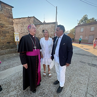 Fernando Valera culmina en Alba cinco días de visita pastoral, escucha y esperanza