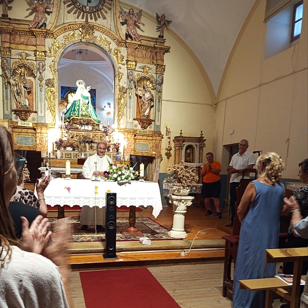 Fieles de las parroquias de El Vino celebran la fiesta de la Transverberación de Santa Teresa