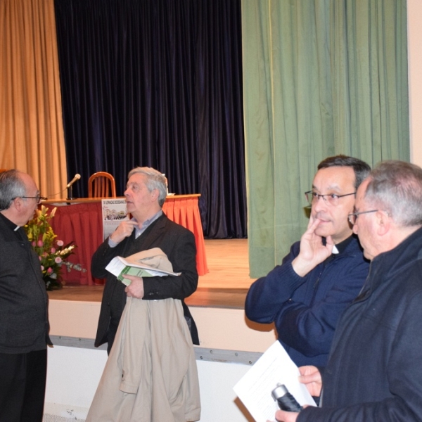 Conferencia de Eloy Bueno de la Fuente