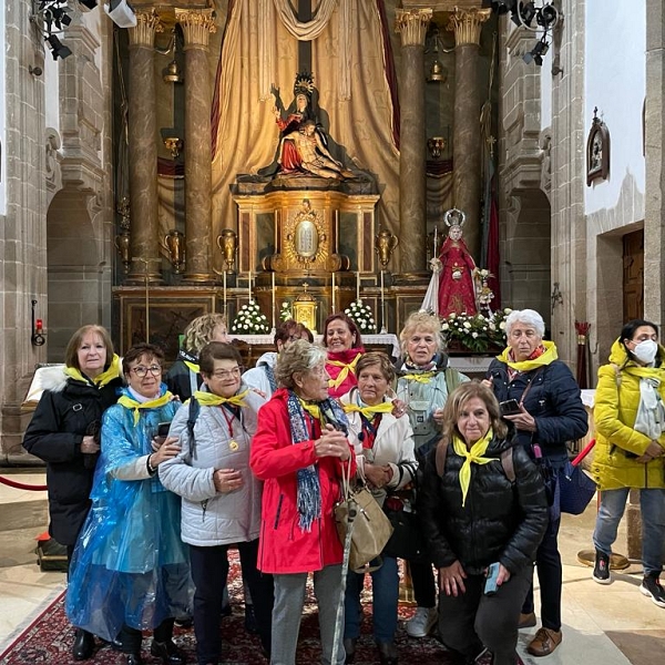 Medio millar de zamoranos en Santiago acompañando a la Virgen de la Concha