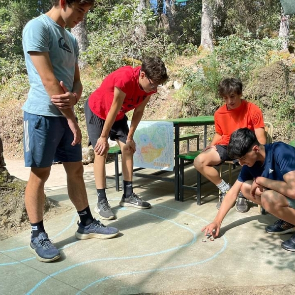 El obispo preside la eucaristía del Campamento AZEMUR