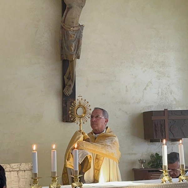 Zamora abre un nuevo faro de oración en la Capilla de Adoración Perpetua