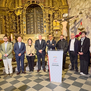 El Cristo de Morales recupera su luz tras su restauración