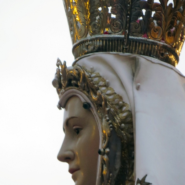 Salida de la Virgen de la Concha (Romería La Hiniesta)