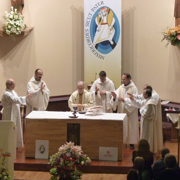 Misa del Día de Caridad en San Lorenzo