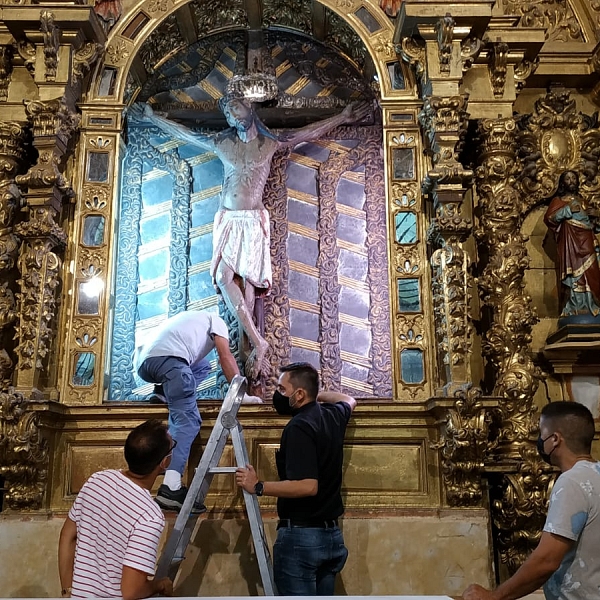 Traslado del Cristo de Morales del Vino a la iglesia parroquial