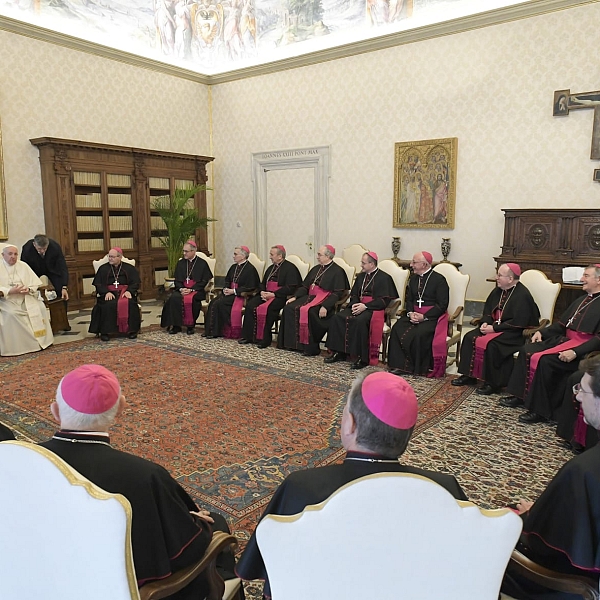 Monseñor Valera finaliza su estancia en Roma