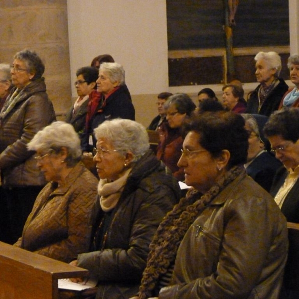 Conferencia de Luis Ventura y eucaristía