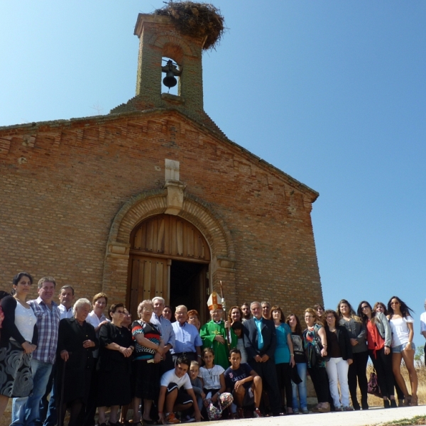 Visita pastoral a Villanueva de los Corchos y Villaflor