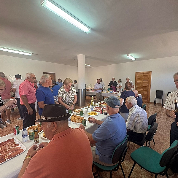 Fernando Valera culmina en Alba cinco días de visita pastoral, escucha y esperanza