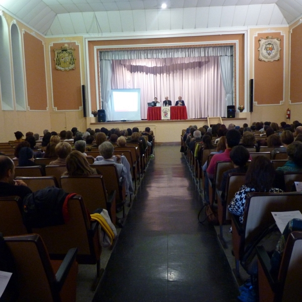 Presentación del nuevo Catecismo por Juan L. Martín