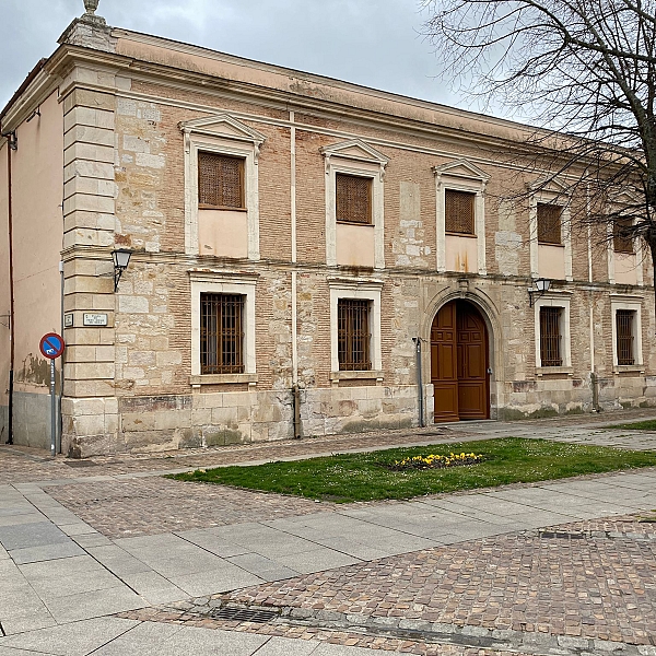 Las hermanas clarisas del Convento de Santa Marina se trasladan a León