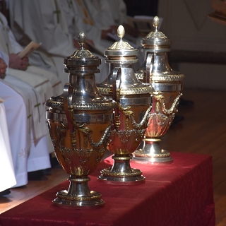 La iglesia de San Andrés reúne al presbiterio zamorano en torno a la Misa Crismal