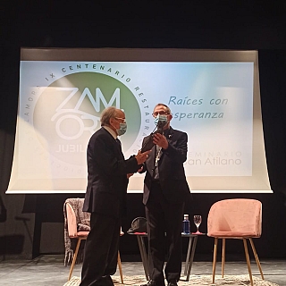 La diócesis de Zamora premia al doctor Diego y a Cáritas