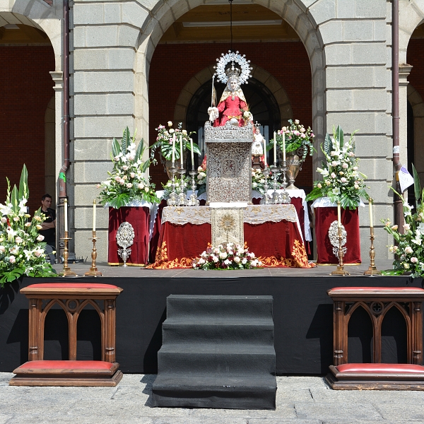 Un Corpus que dejó pequeña la Catedral