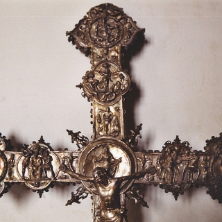 Cruz de la iglesia de San Nicolás de Castroverde de Campos