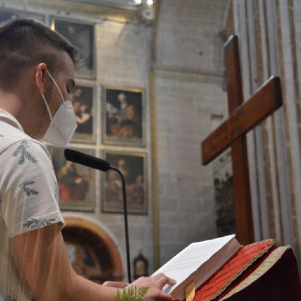 La Cruz de los jóvenes y el icono de María, en Zamora